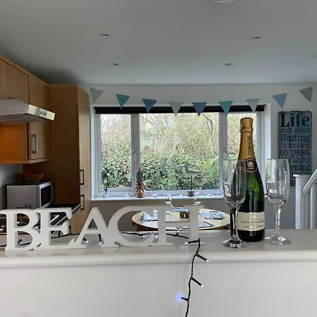 2 Bed 53 * Newquay (Cornwall)